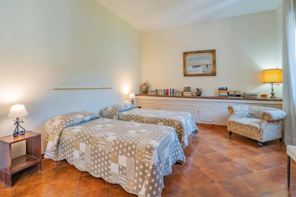 Ferienwohnung Casa Gege', For Up To 5 Guests, Shared Pool, Sorrento Center Exterior foto
